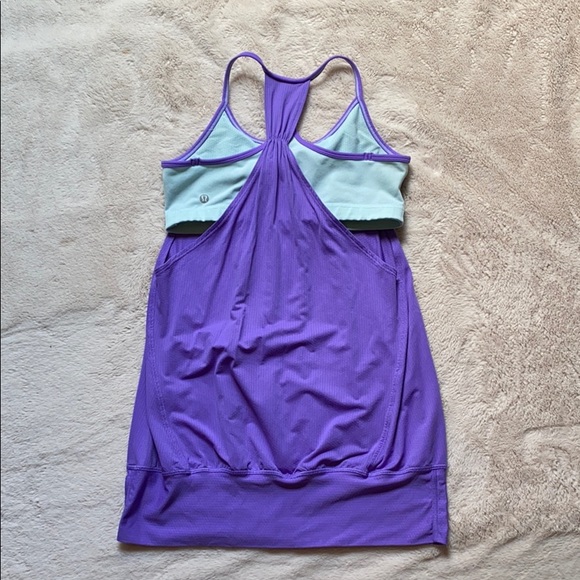 Lululemon built in bra tank - Picture 2 of 3